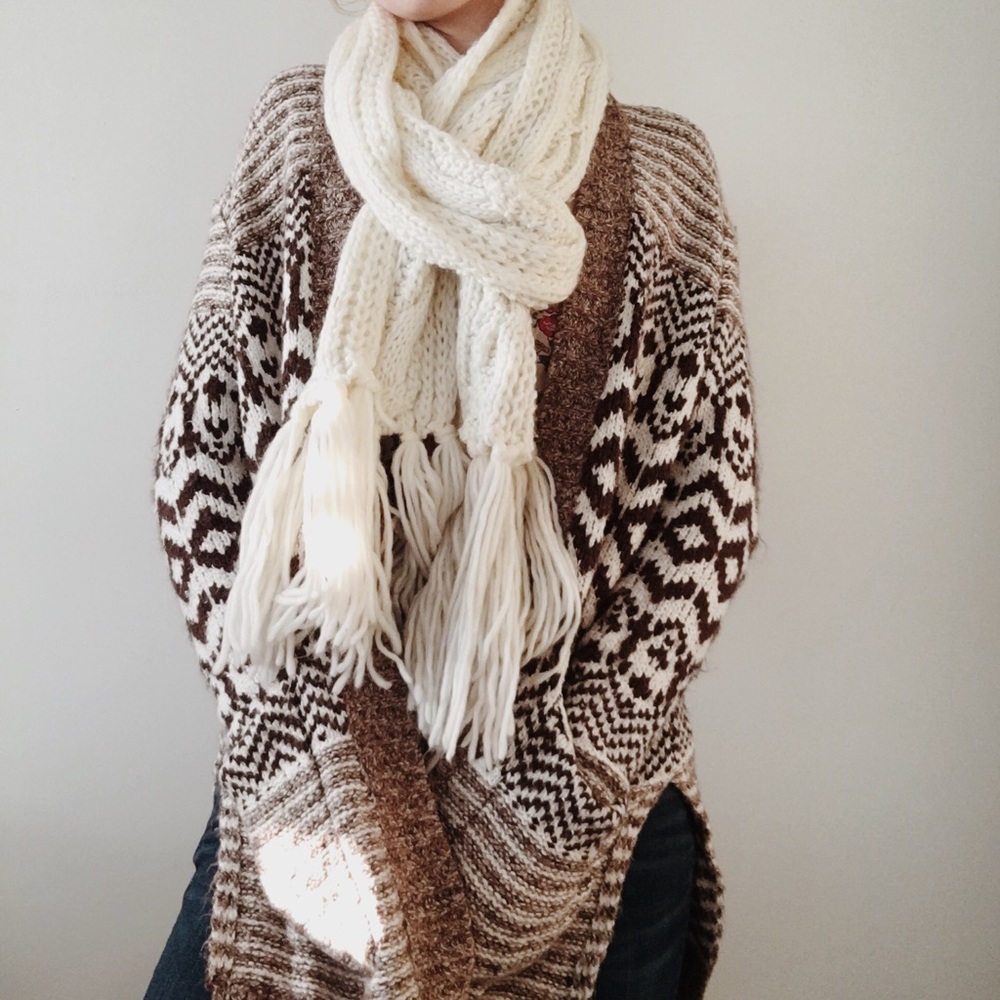 Cable knit Scarf